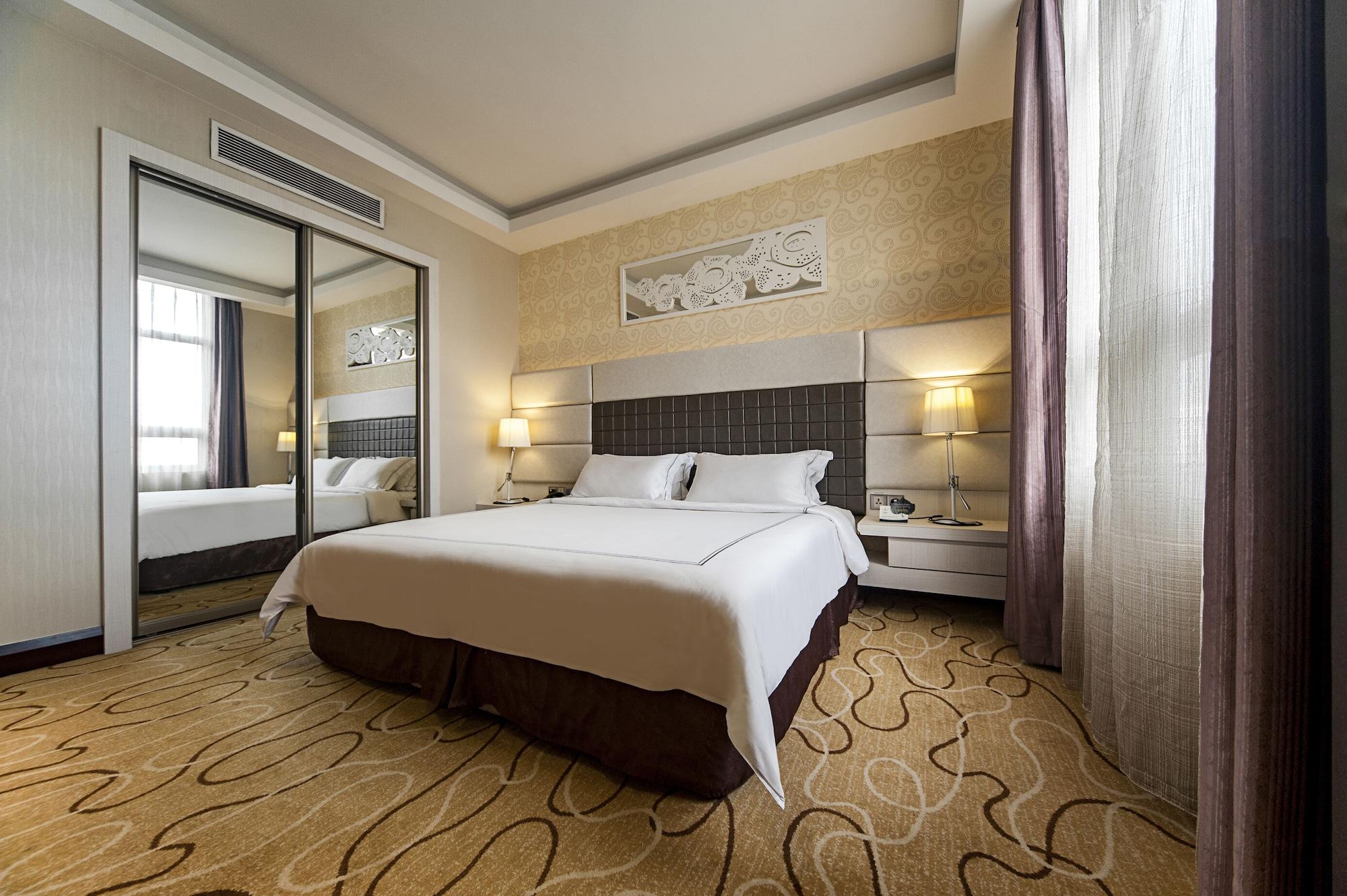 Promenade 4*